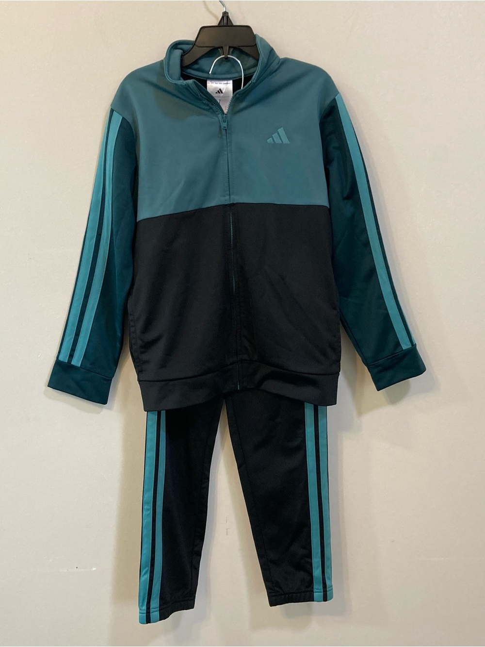 Adidas 2pc. Boys Tricot Tracksuit Sz 7 Black Green Full Zip Jacket Jogger Pants